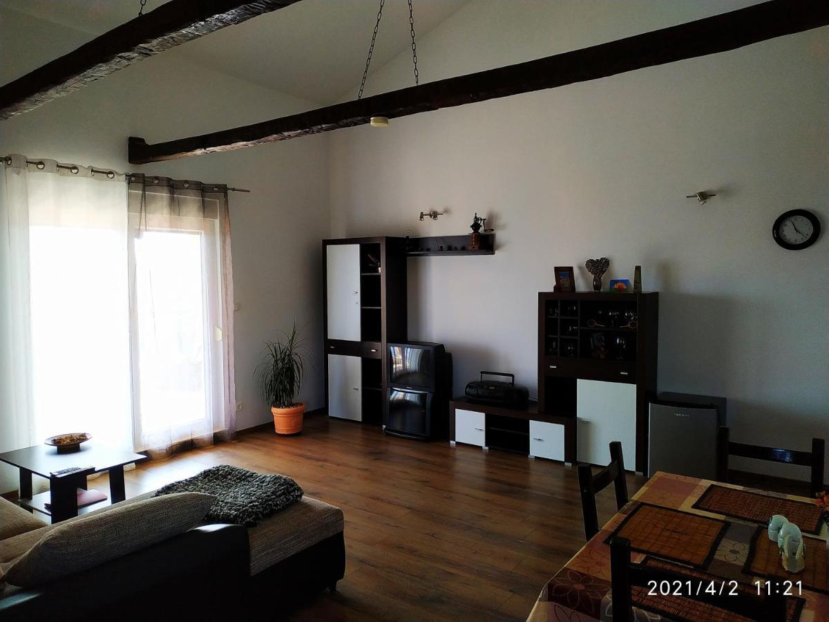 Apartments Kaic Rogač 외부 사진