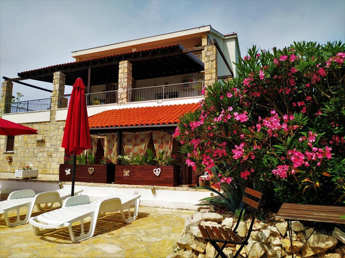 Apartments Kaic Rogač 외부 사진